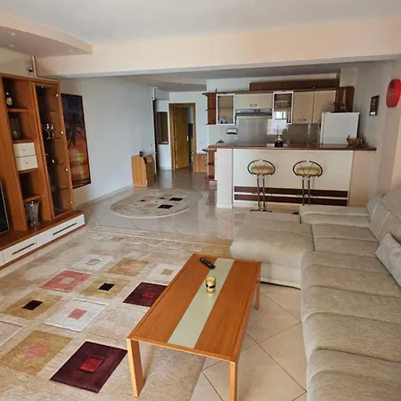 Apartment Eva *
