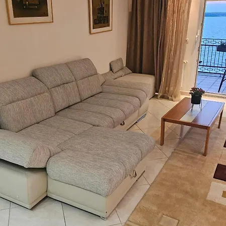 Eva Apartment *