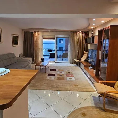 Apartment Eva