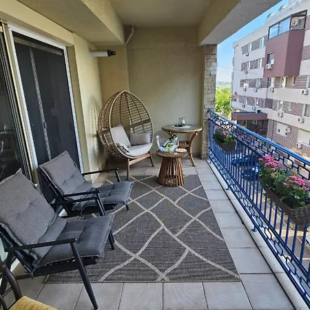 Eva Apartment
