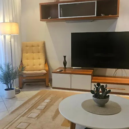 Eva Apartment Mamaia
